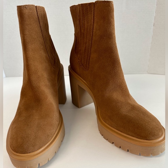 NEW Dolce Vita Suede Boots - Picture 4 of 9